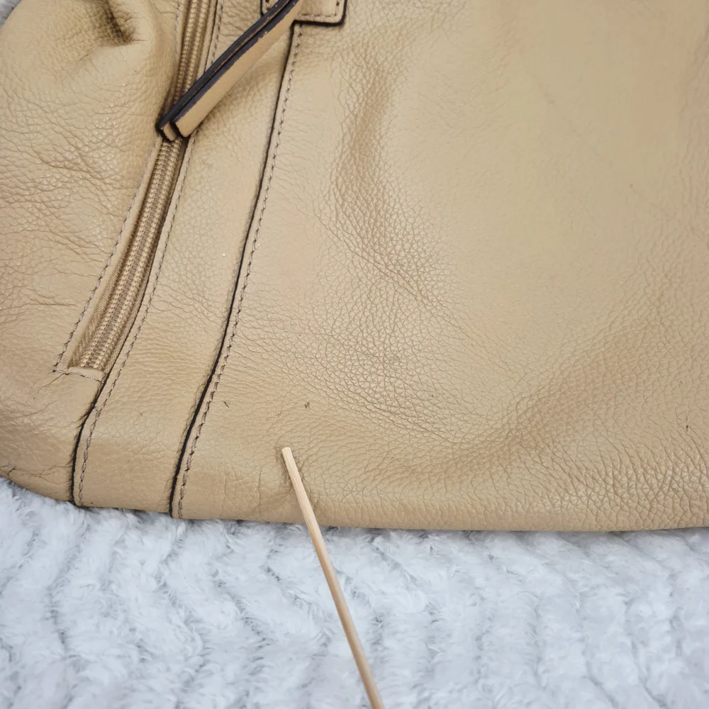 Tignanello Tan Shoulder Bag - Picture 11 of 15